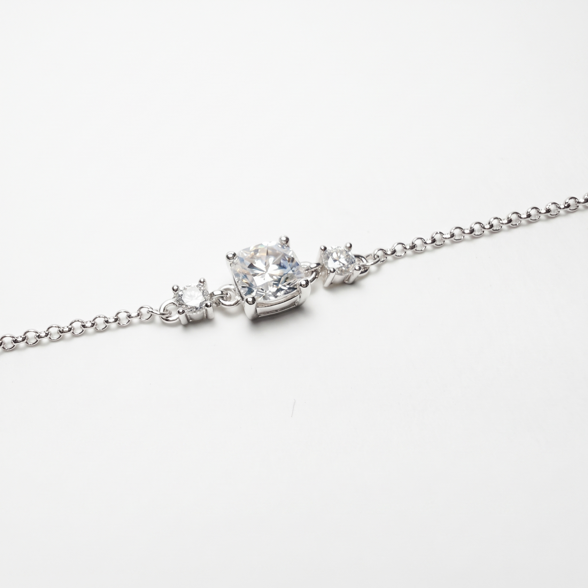 Moissanite Solitaire Bracelet