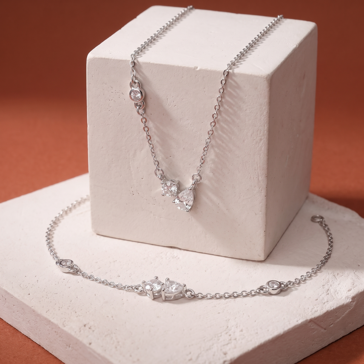 Moissanite Toi et Moi Bracelet