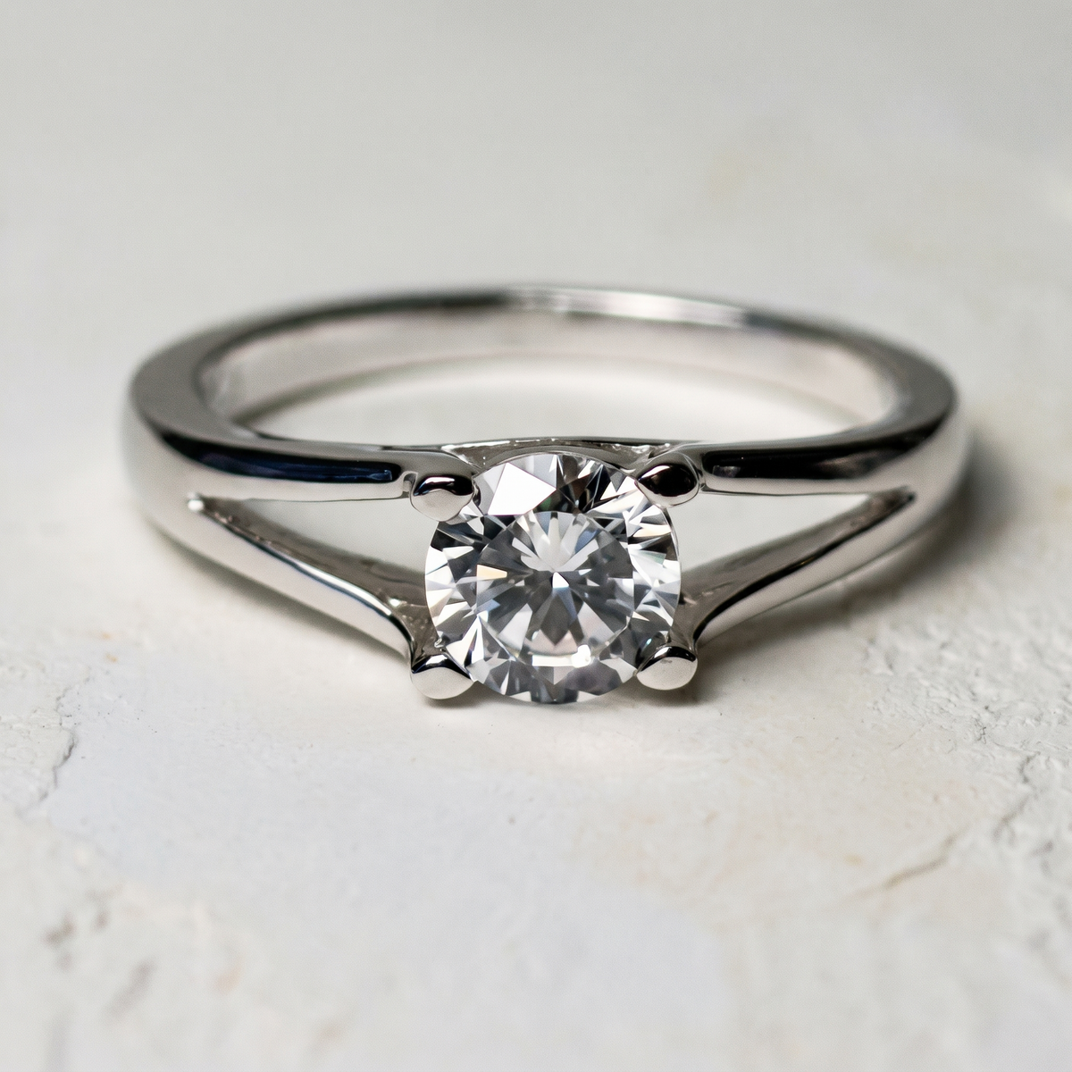 Moissanite Ring 07